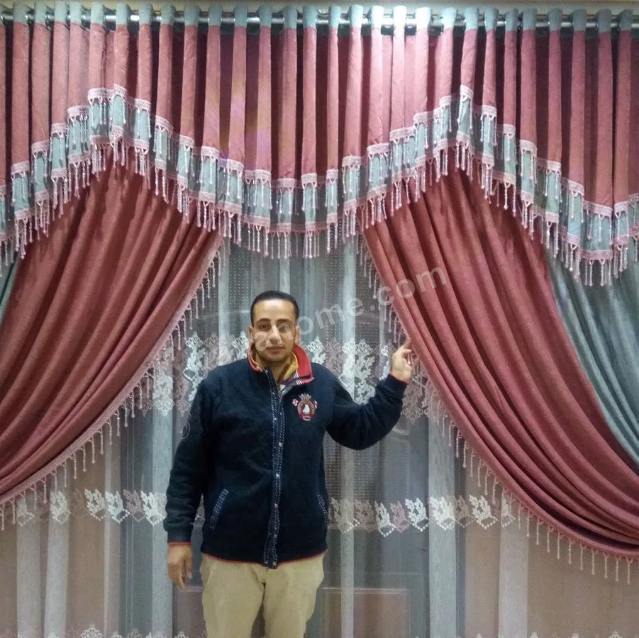 لمسات للستائر والمفروشات